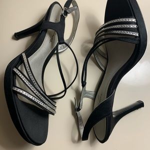 Metaphor Black Heels